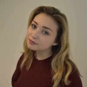 Meet your Posher, Ella